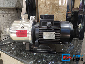 臥式多級(jí)離心泵 臥式多級(jí)離心泵